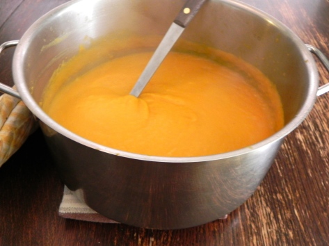 squash soup (pot)